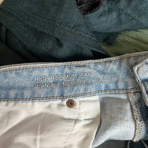 Wild Fable high rise mom jeans - Picture 5 of 5